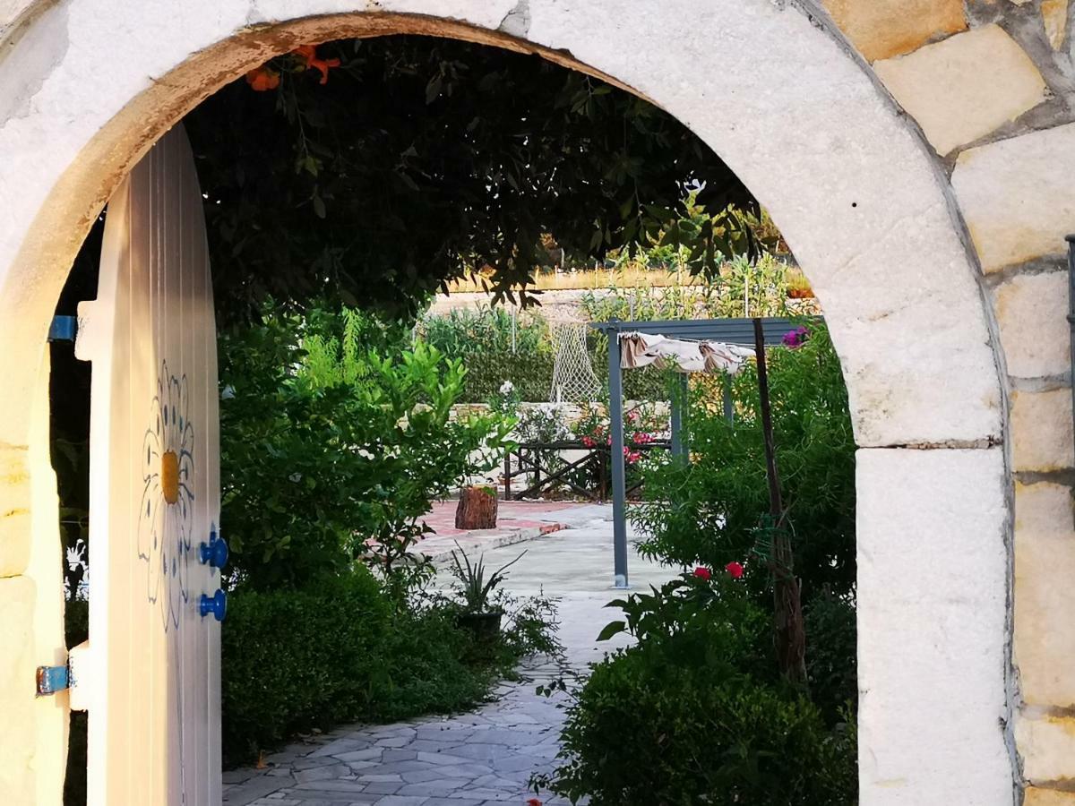 La Margherita Case Vacanze Rodi Garganico Esterno foto